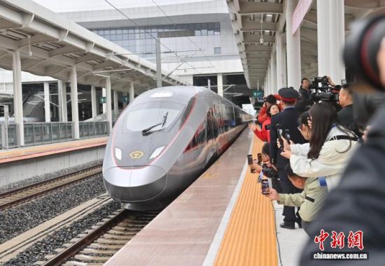 928G8166܇L(zhng)ɽվʼl(f)Kc(din)վ(yng)վ z