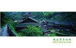 張家界、天子山、寶峰湖/黃龍洞、鳳凰古城、德夯大峽谷 苗族風(fēng)情五日游